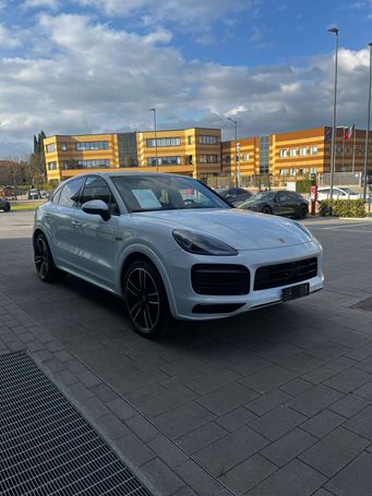 Porsche Cayenne Coupé Hybrid 340 kW image number 7