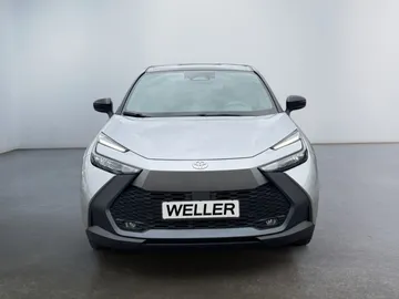 Car image 3