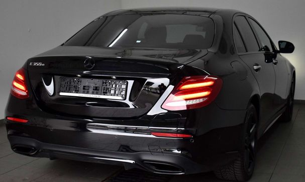 Mercedes-Benz E 350 e 220 kW image number 2