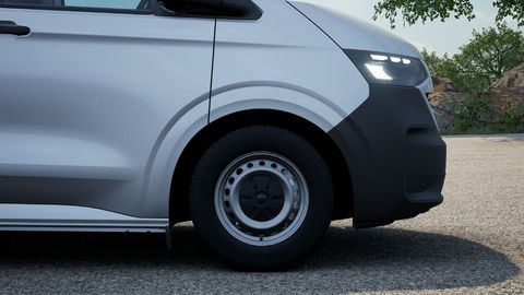 Car image 30