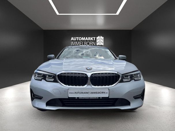 BMW 320d Touring 140 kW image number 3