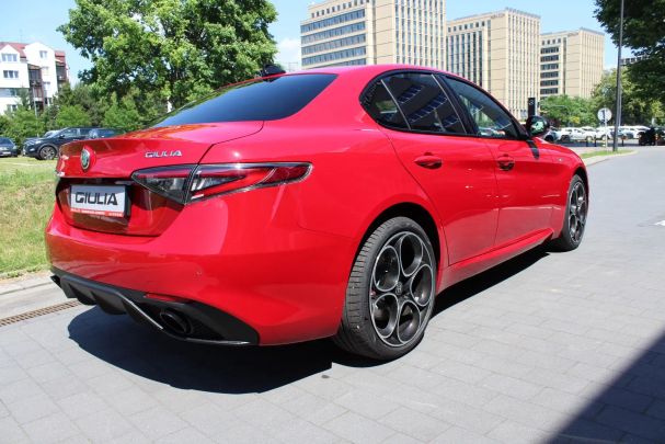 Alfa Romeo Giulia 2.0 Turbo Veloce 206 kW image number 2