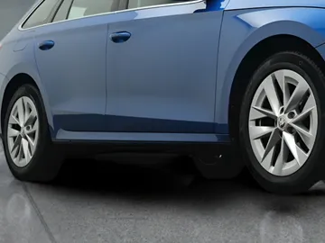 Car image 28