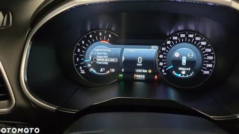 Car image 35