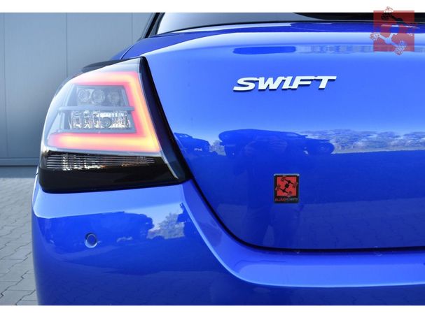 Suzuki Swift 1.2 Hybrid Comfort 61 kW image number 7