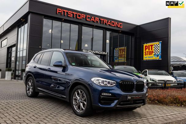 BMW X3 xDrive30i 185 kW image number 2