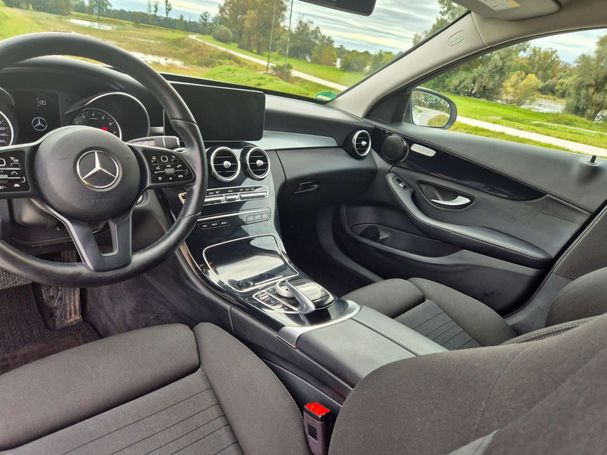 Mercedes-Benz C 300 T 190 kW image number 18