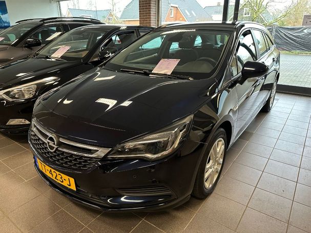 Opel Astra Sports Tourer 1.0 Turbo Business 76 kW image number 22