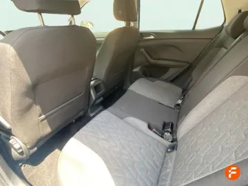 Car image 28