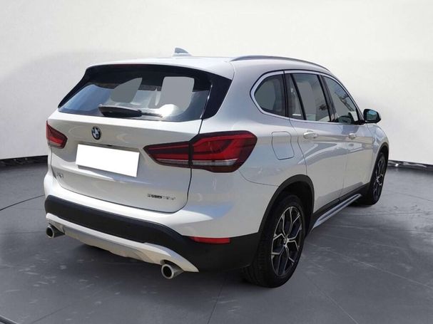 BMW X1 sDrive18d xLine 110 kW image number 6