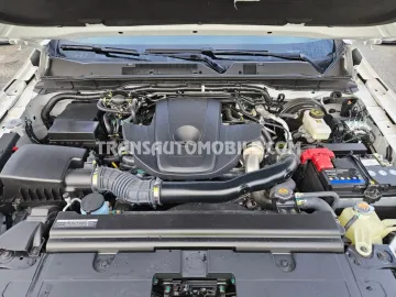 Car image 26