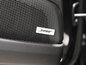 Car image 33