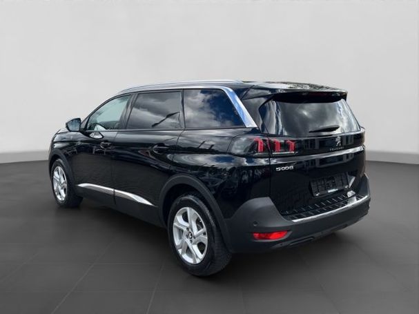 Peugeot 5008 BlueHDi 180 130 kW image number 4