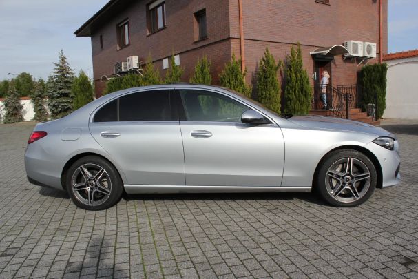 Mercedes-Benz C 220 d 4Matic 9G-Tronic 147 kW image number 4