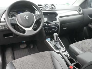 Car image 10