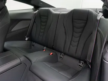 Car image 46