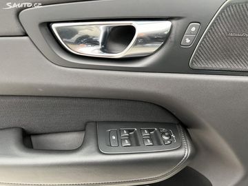 Car image 36