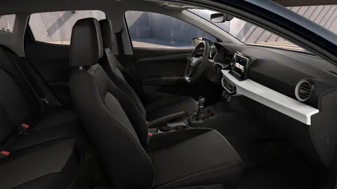 Car image 10