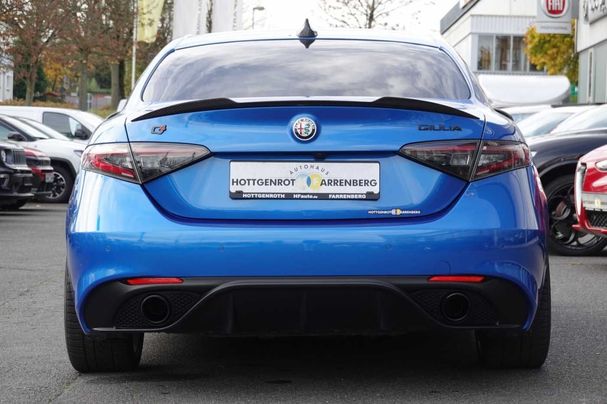 Alfa Romeo Giulia 2.0 Turbo 16V Veloce 206 kW image number 7