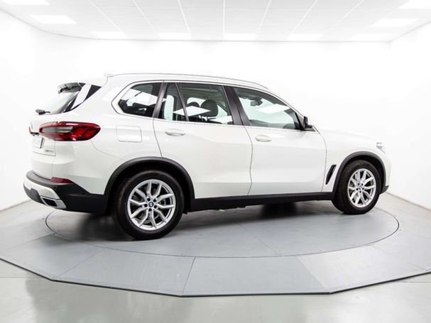 BMW X5 45e xDrive 290 kW image number 11