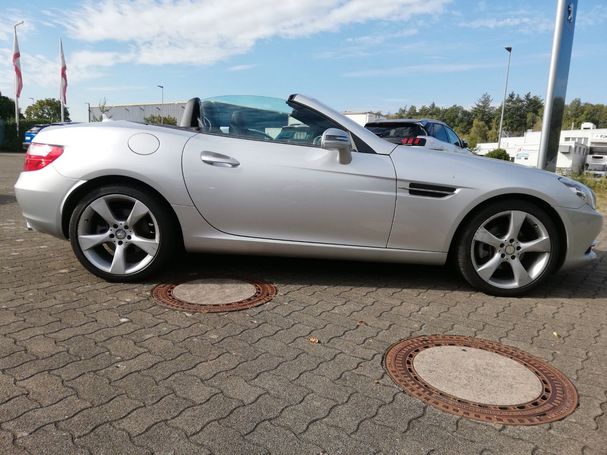 Mercedes-Benz SLK 200 BlueEFFICIENCY 7G-Tronic 135 kW image number 9