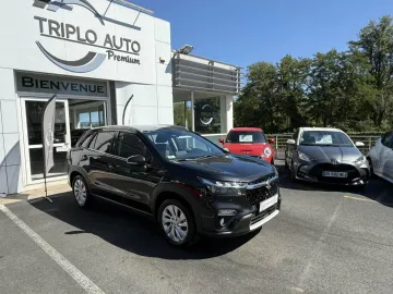 Car image 2