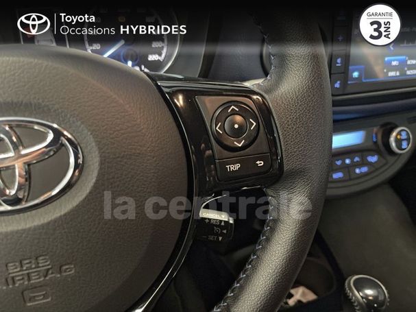 Toyota Yaris Hybrid 55 kW image number 19