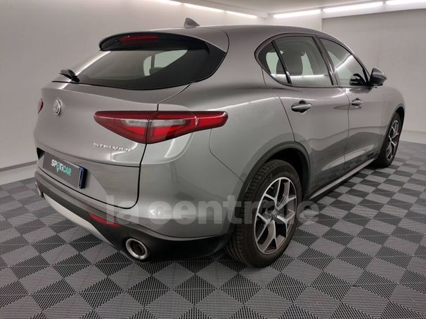 Alfa Romeo Stelvio 2.2 Diesel AT8 Super 140 kW image number 14