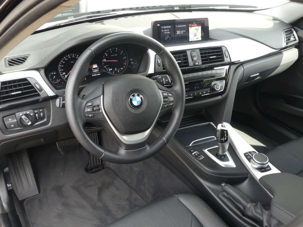 BMW 318i Touring 100 kW image number 6