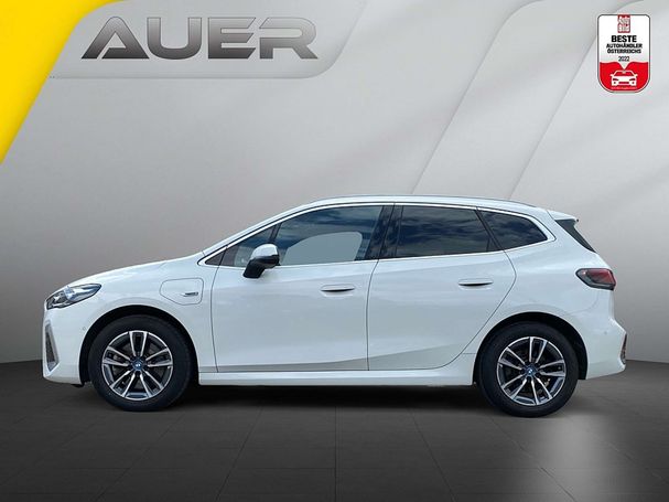 BMW 230 Active Tourer 230e PHEV xDrive 240 kW image number 4