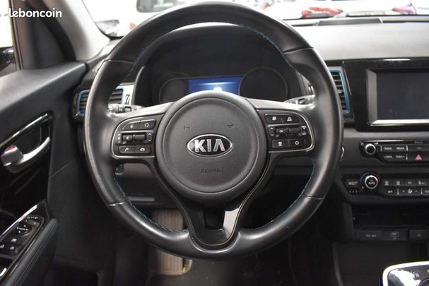 Kia Niro e 64 kWh 151 kW image number 14