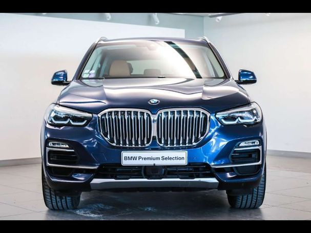 BMW X5 xDrive40i xLine 254 kW image number 2