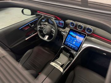 Car image 37