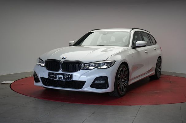 BMW 330i Touring M Sport 190 kW image number 17