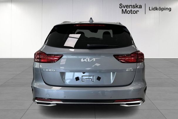 Kia Ceed Plug-in Hybrid 104 kW image number 6