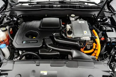 Car image 25