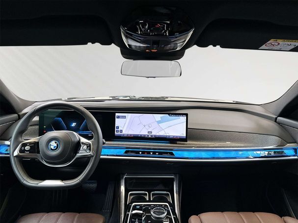 BMW i7 xDrive60 400 kW image number 7