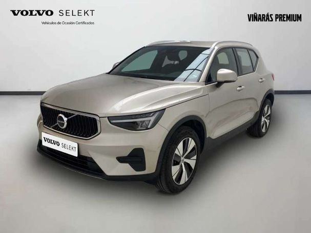 Volvo XC40 T2 Core 95 kW image number 1