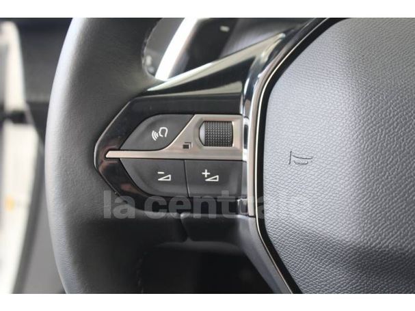 Peugeot 2008 PureTech 130 96 kW image number 19