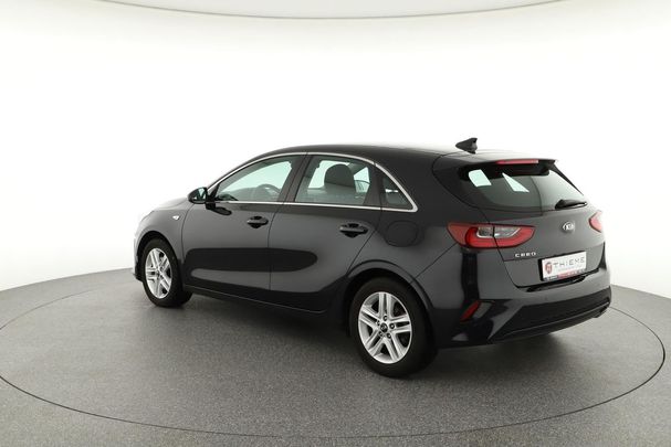 Kia Ceed T-GDI Vision 103 kW image number 3