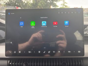Car image 29