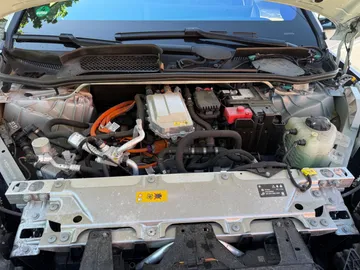 Car image 34