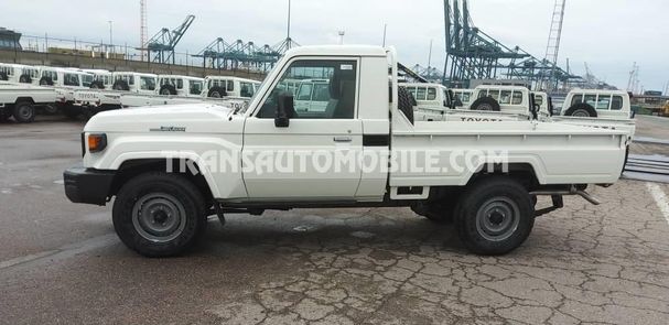 Toyota Land Cruiser 97 kW image number 3