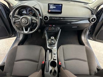 Car image 16