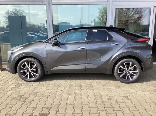 Toyota C-HR 2.0 Hybrid 145 kW image number 4