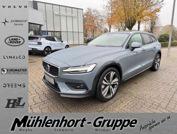 Volvo V60 Cross Country AWD Geartronic B5 184 kW image number 1