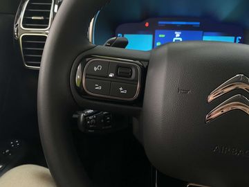 Car image 36