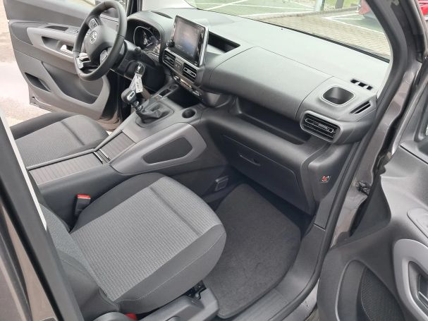 Toyota Proace Verso 75 kW image number 26