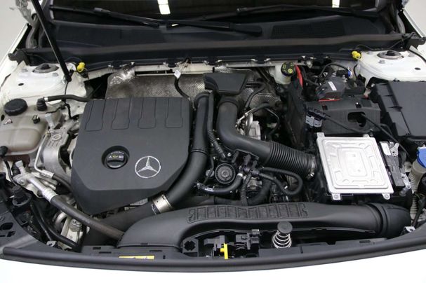 Mercedes-Benz A 200 120 kW image number 22