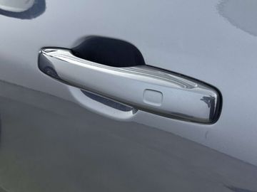 Car image 31